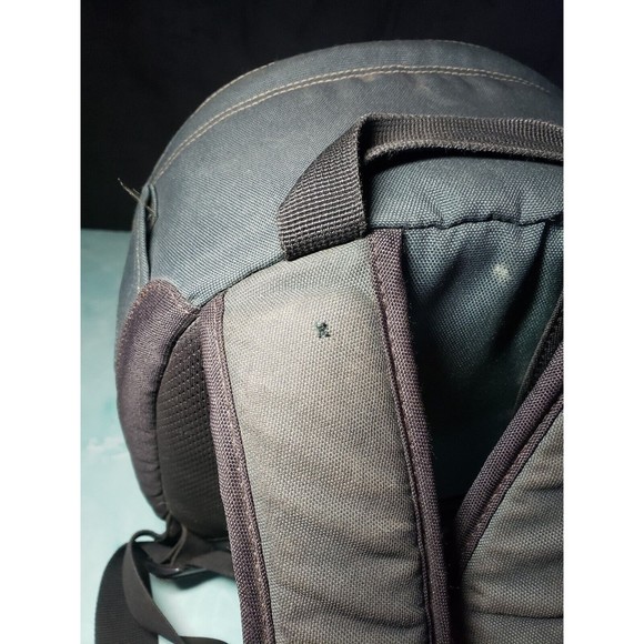 Lowepro Micro Trekker 100 GREEN Camera Bag Backpack Padded Adjustable Inserts GC - Picture 5 of 13